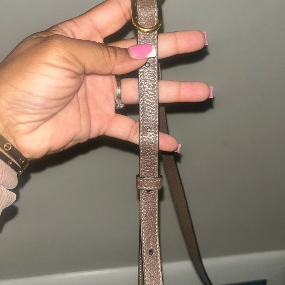 Gucci Beige and Brown Crossbody Bag with Red and Green Accents - Picture 8 of 8